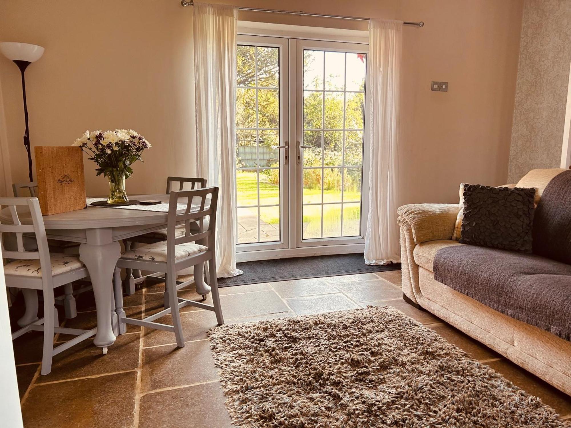 The Old Coach House At Stewton Appartement Louth  Buitenkant foto